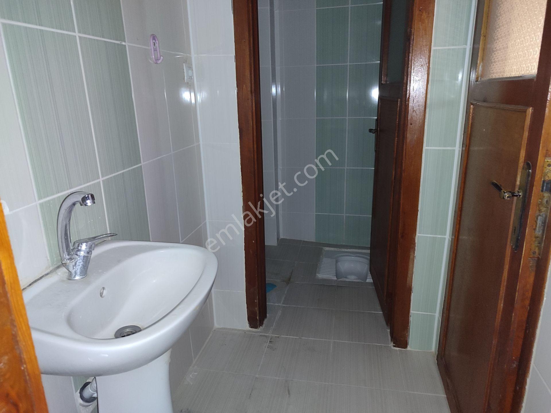 Ataşehir Mah Tapu Karşısında Kiralık 3+1 Yapılı Yüksek Giriş Daire - Görsel 25