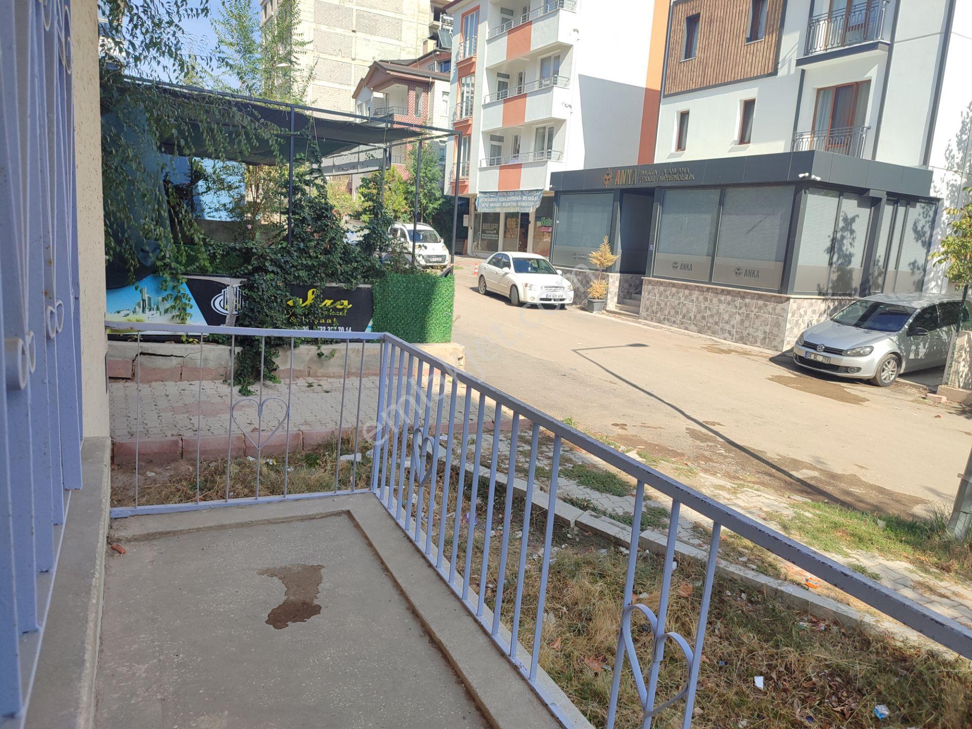 Ataşehir Mah Tapu Karşısında Kiralık 3+1 Yapılı Yüksek Giriş Daire - Görsel 19