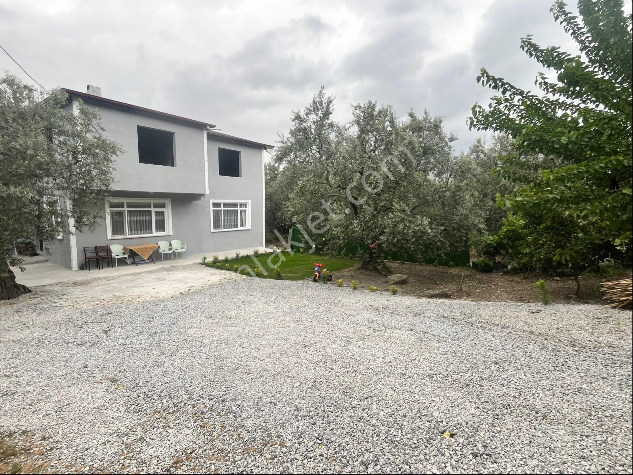 Sahibinden Satılık 2.080 M2 Arsa Üzerinde Müstakil Ev - Görsel 2