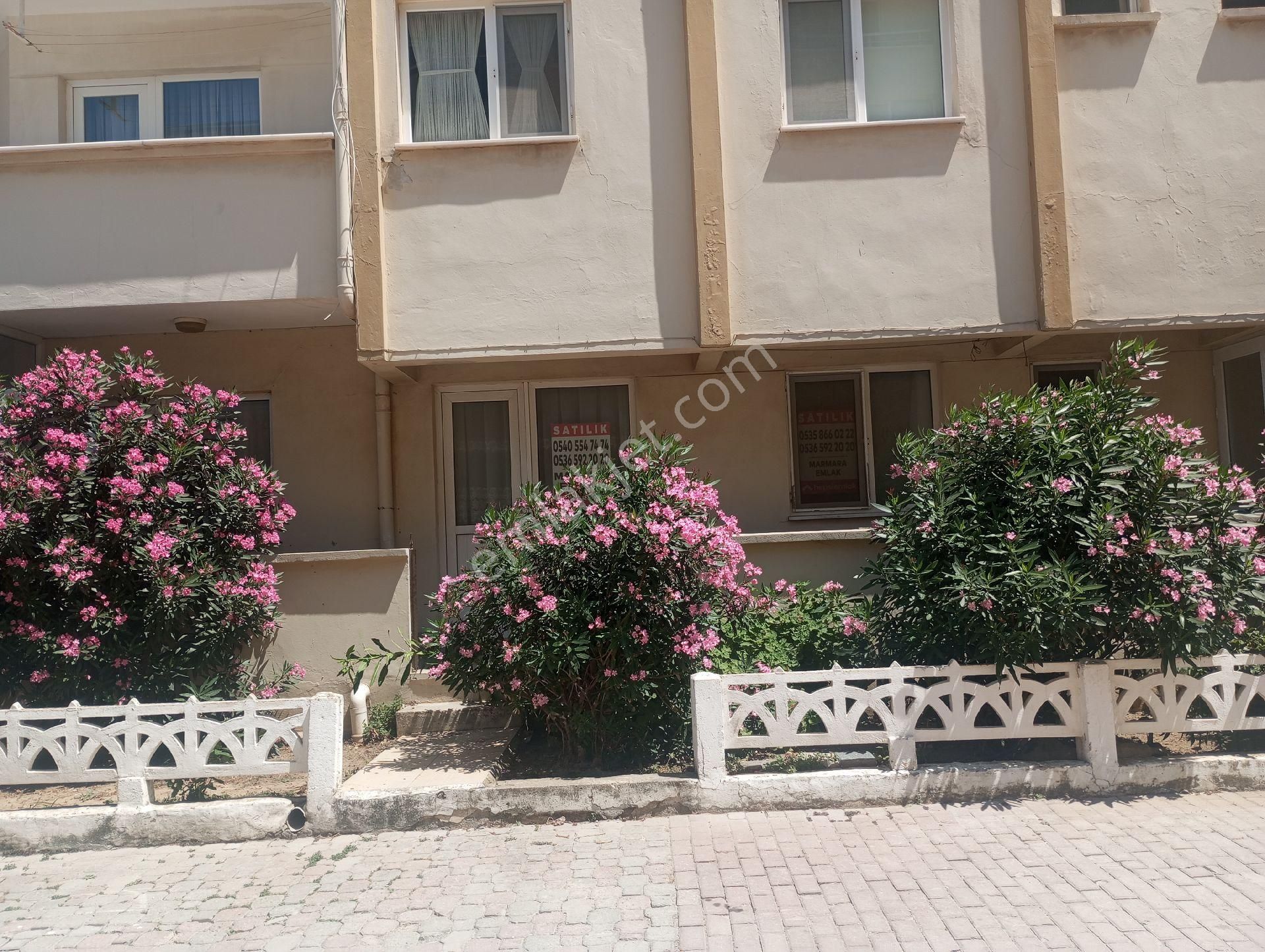 Güzelyalı Yalı Mahallesi'nde Denize Sıfır 2+1 - Görsel 4