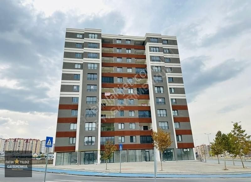 İldem Yeşilyurt Bölgesinde Satılık 3.5+1 Fırsat Dairesi