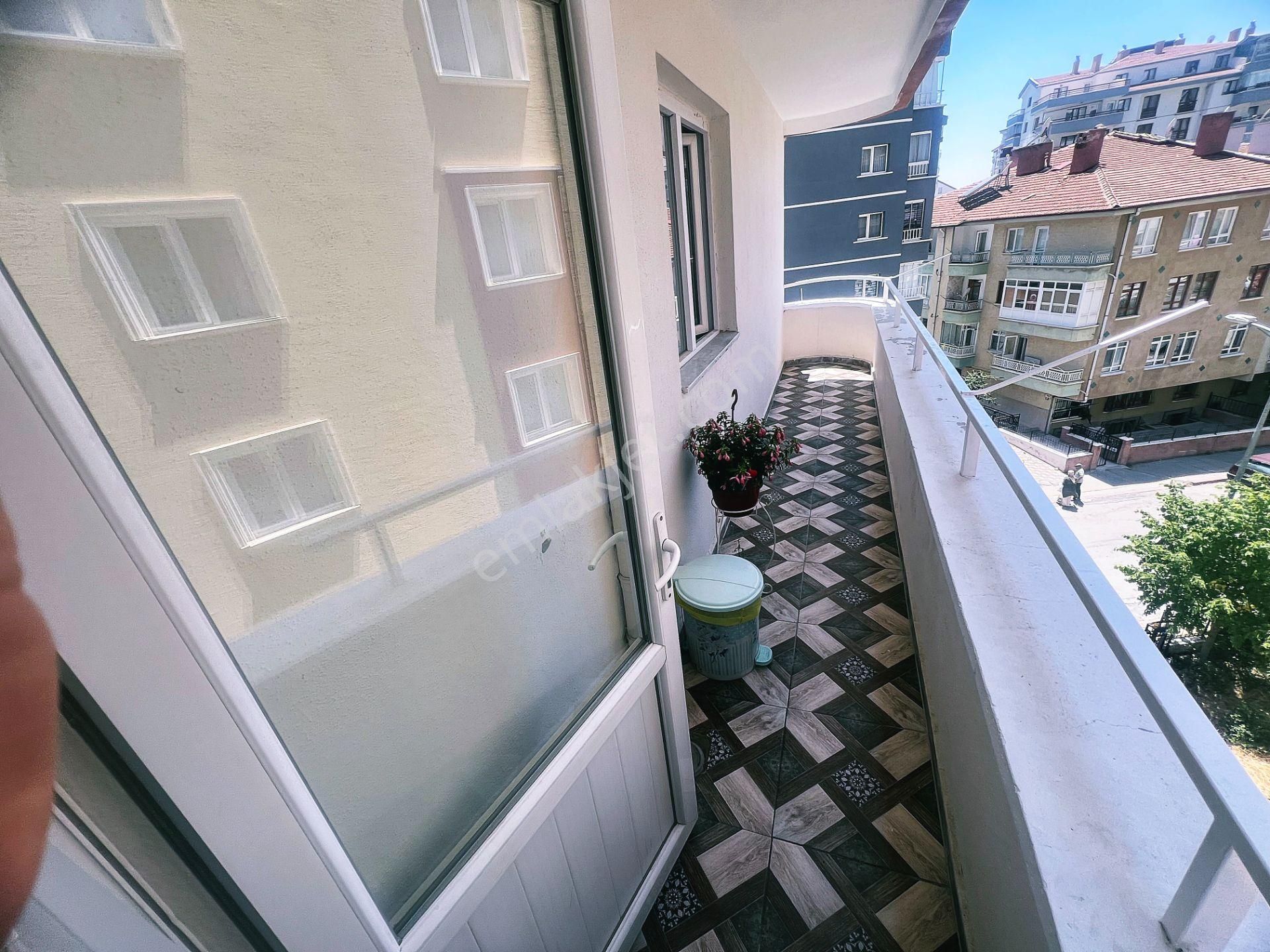 Cihandan Çiğdemtepede Sellim Cadde Yak Satlık Ful Yapılı 3,5+1 - Görsel 9