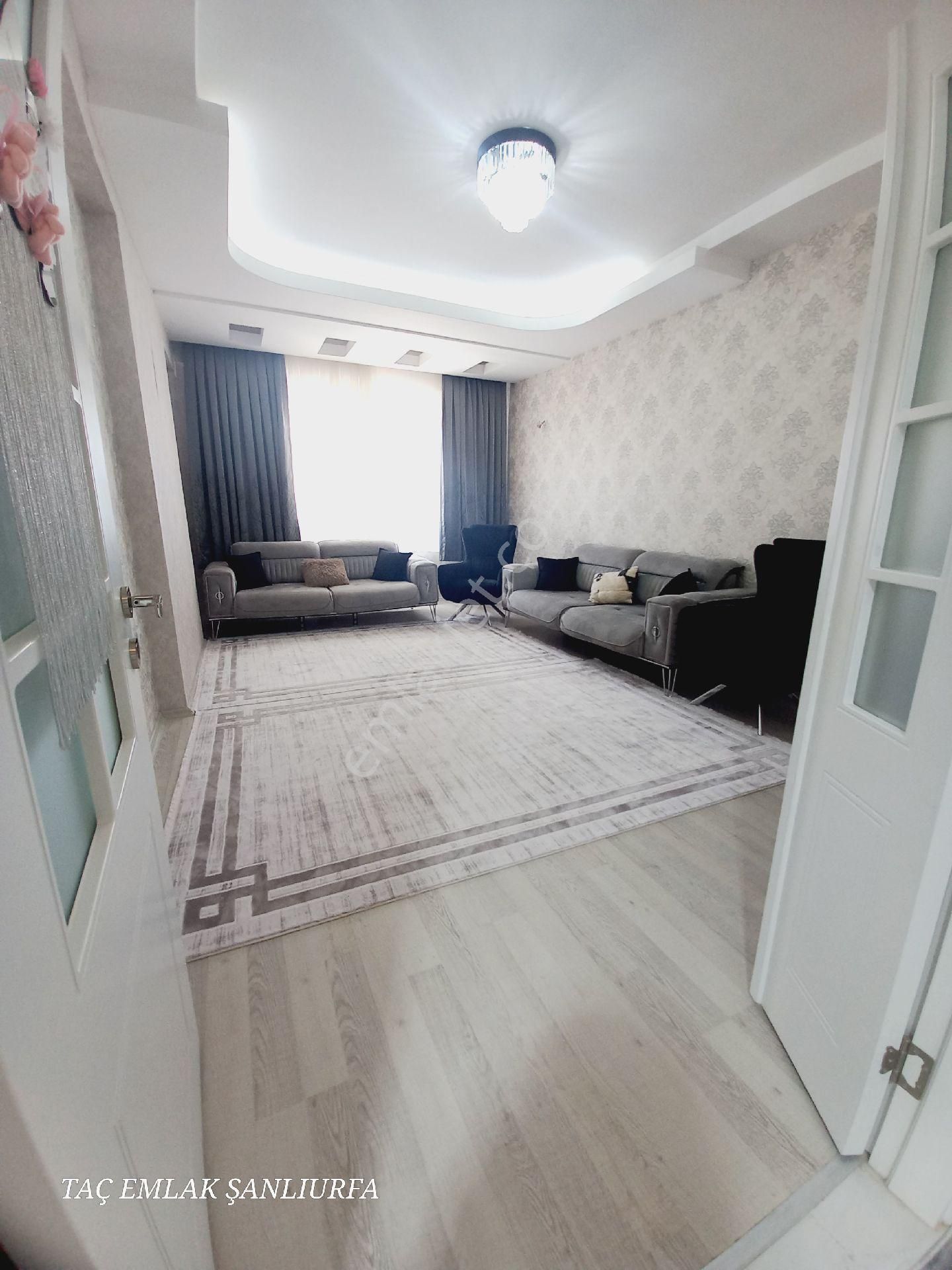 Satılık Sitede Yeni Daire Karaköprüde