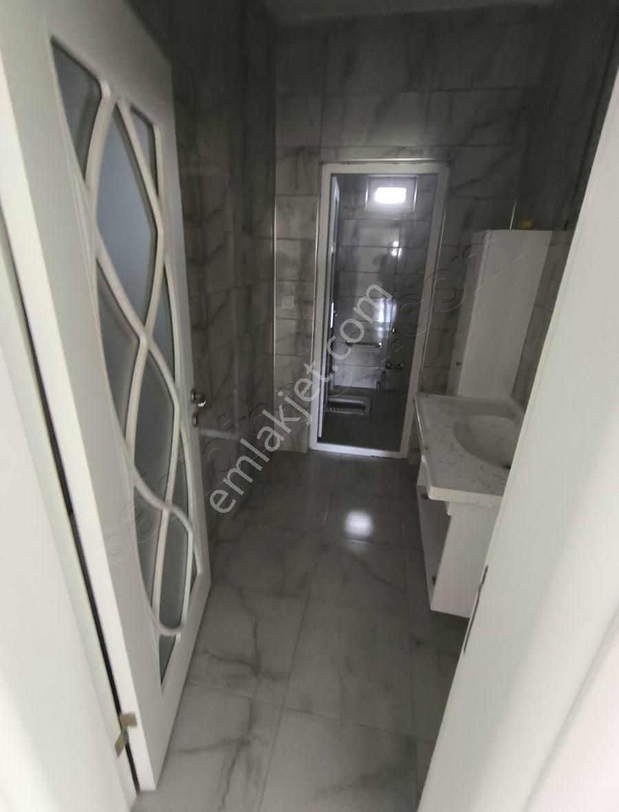 Başakpınarda 1600m2 Parsel İçinde 2 Katlı 360m2 Villa - Görsel 13