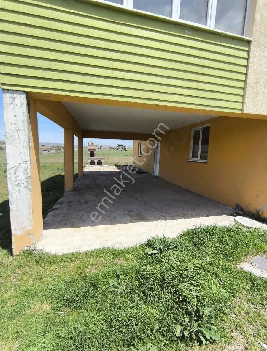 Başakpınarda 1600m2 Parsel İçinde 2 Katlı 360m2 Villa - Görsel 11