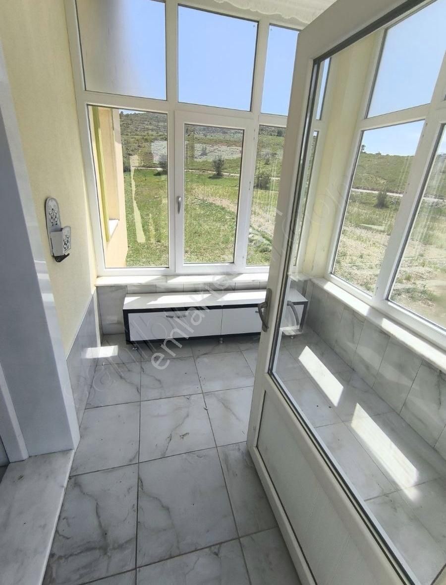 Başakpınarda 1600m2 Parsel İçinde 2 Katlı 360m2 Villa - Görsel 22