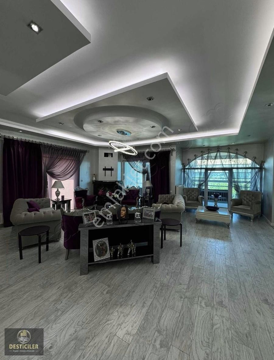 Eskişehir'in En Lüksü! 5 Katlı 7+2 1000m2 Özel Tasarım Villa