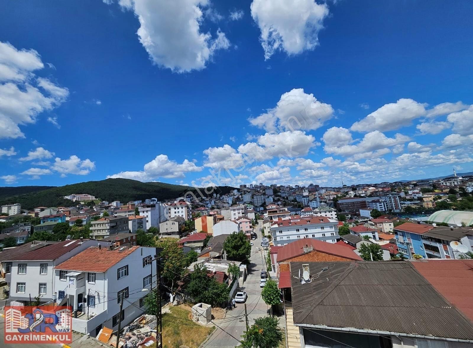 Jirmax'den Sultanbeyli Eyyubi Cad.de Satılık 2+1 0 Yaşında Daire