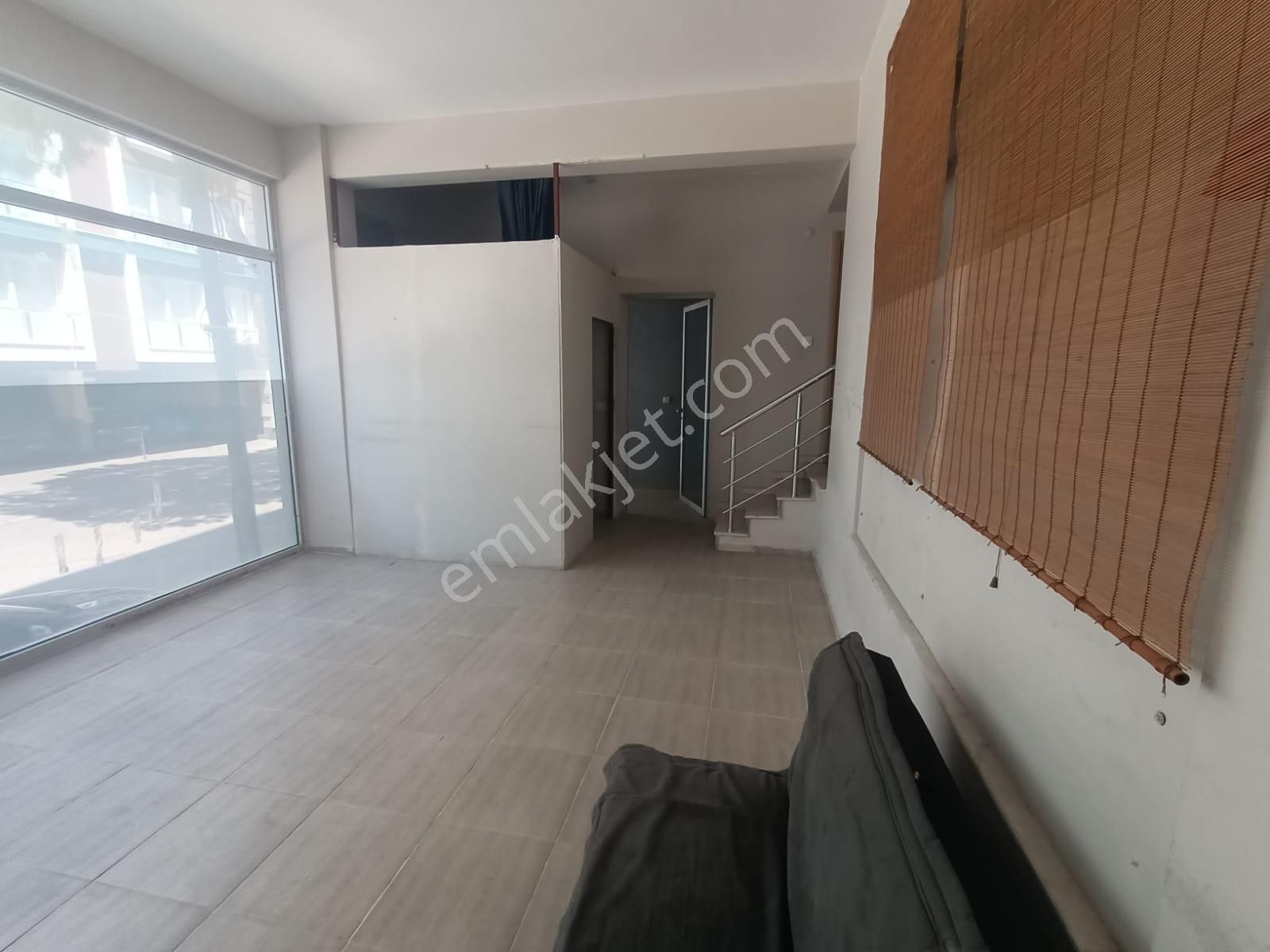 Geniş Cepheli Wc Si Bulunan 45 M Bakımlı Kiralık İşyeri - Görsel 17