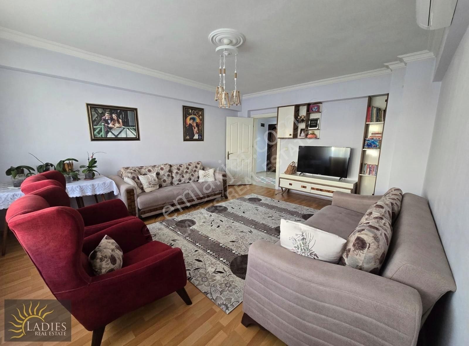 Ladies Den Seyfettinince De Kapalı Mutfak 3+1 Satılık Daire