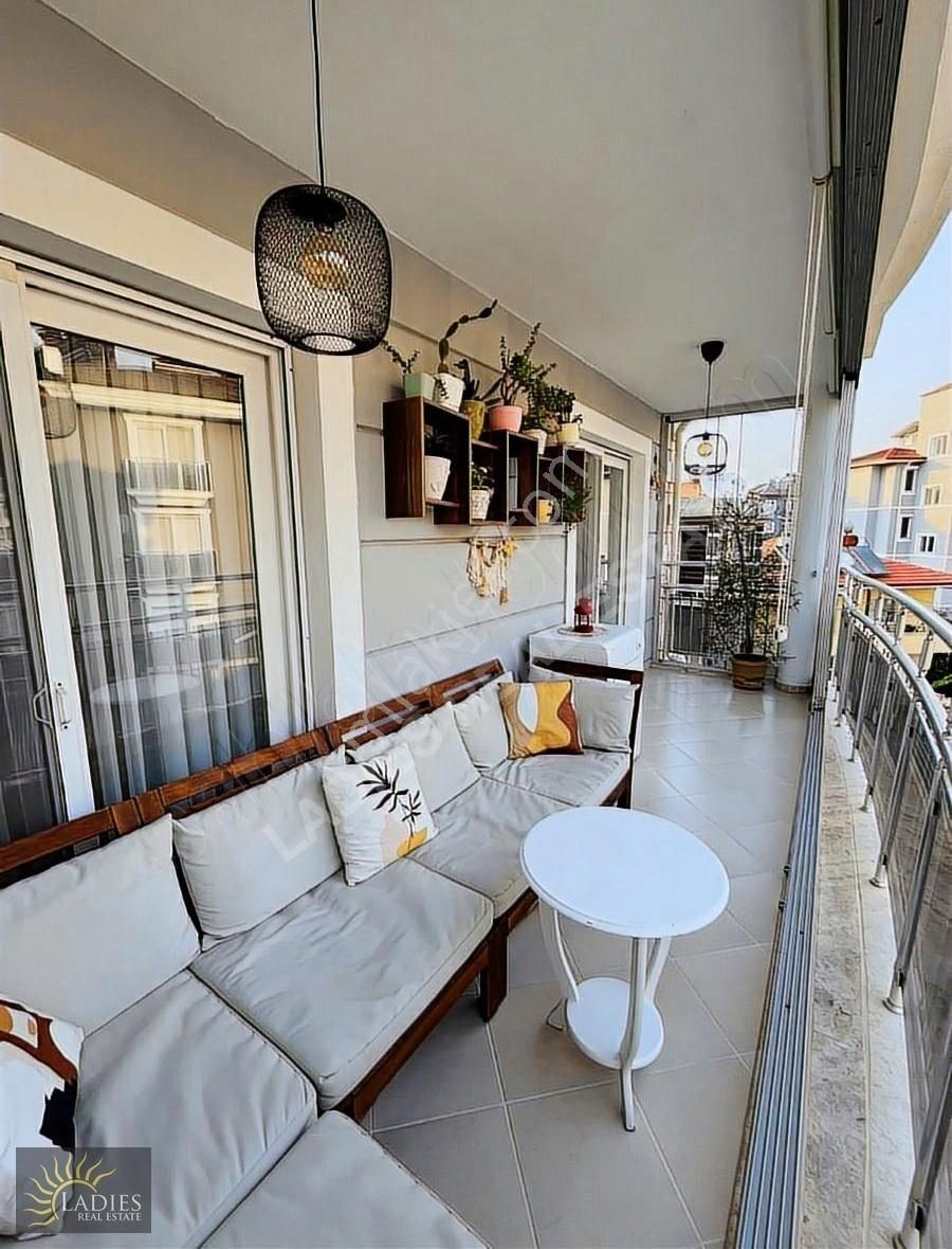 Muğla Dalaman Merkezde 3+1 Geniş Bahçe Payı Olan Arakat Daire