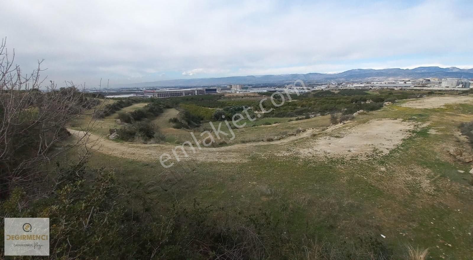 Değirmenciden Tekke Köyünde 19897m2 Bağ Bahçe Müstakil Tapulu - Görsel 16