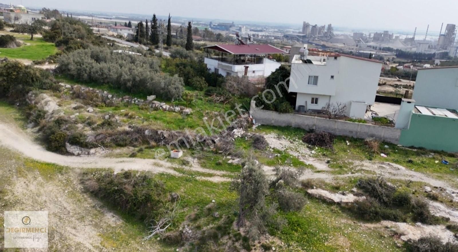 Değirmenciden Tekke Köyünde 19897m2 Bağ Bahçe Müstakil Tapulu - Görsel 4