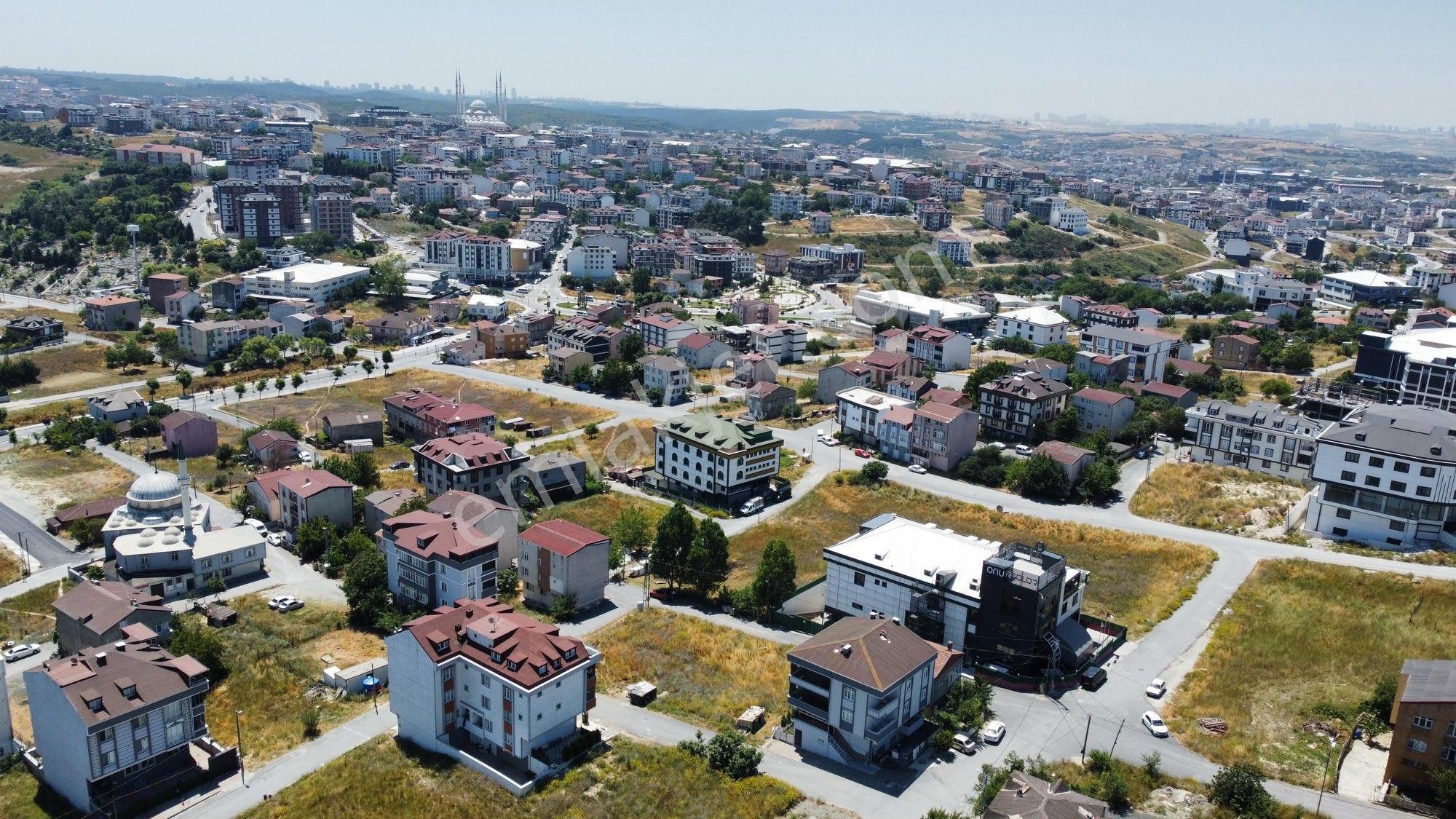 Arnavutköy Taşoluk'da 3 Yola Cephe Satılık Arsa - Görsel 9