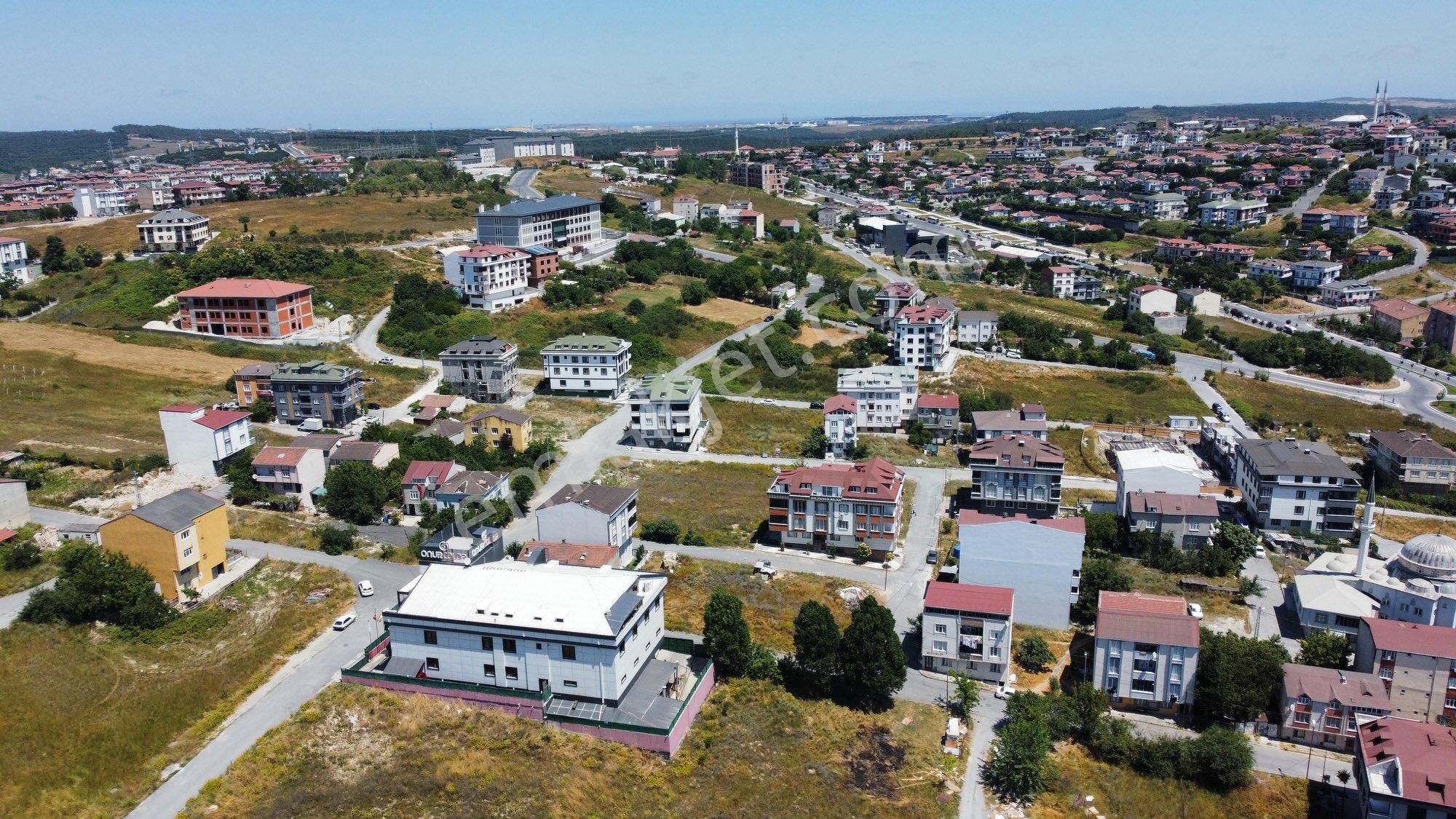 Arnavutköy Taşoluk'da 3 Yola Cephe Satılık Arsa - Görsel 12