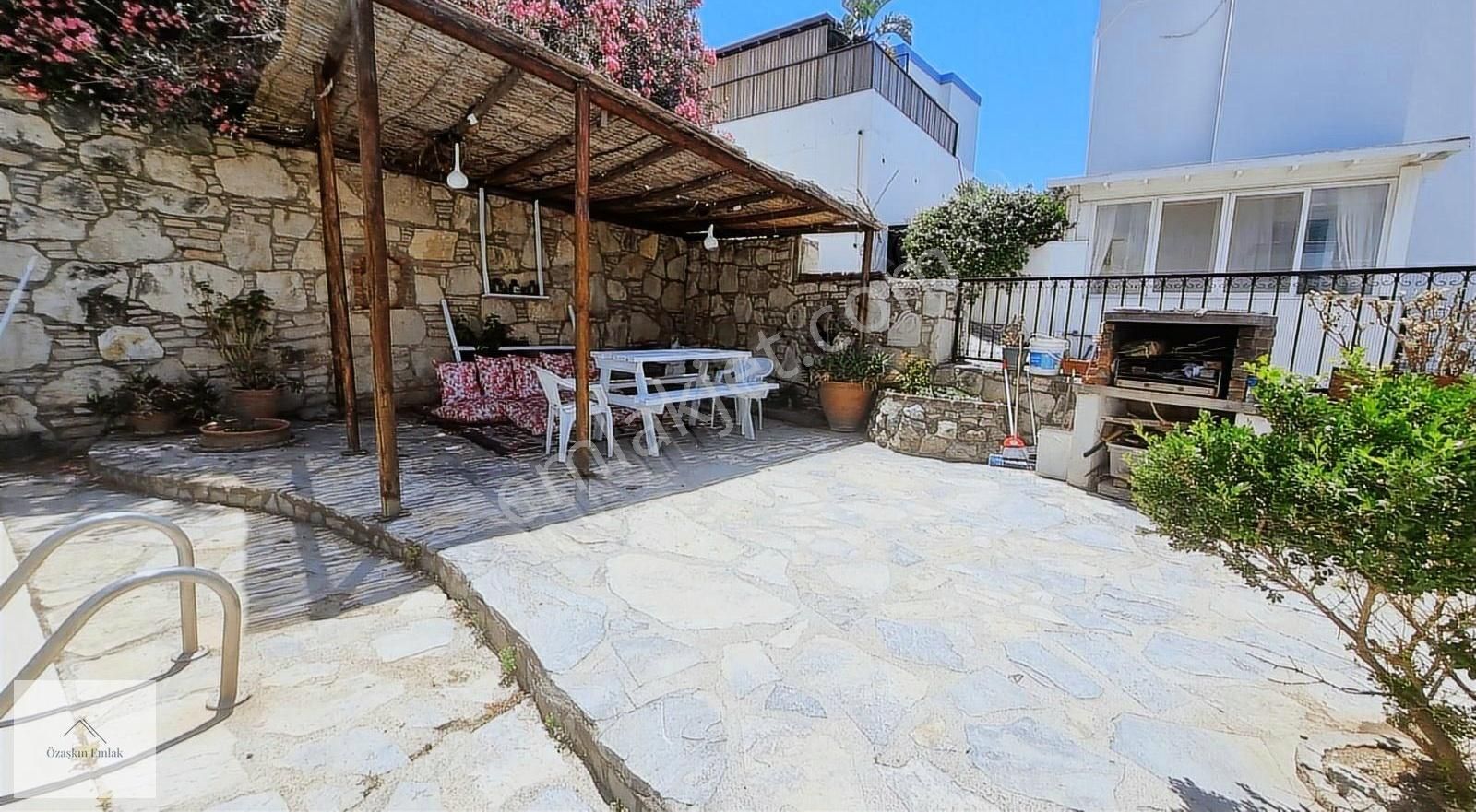 Turgutreis Kadıkalesinde Kapanmaz Manzaralı, Havuzlu Müstakil - Görsel 17