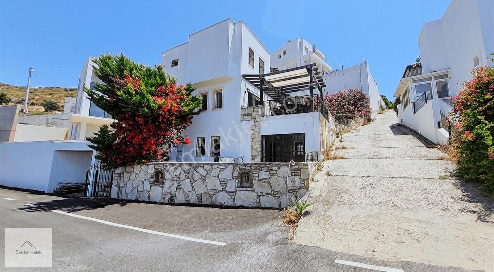 Turgutreis Kadıkalesinde Kapanmaz Manzaralı, Havuzlu Müstakil - Görsel 23