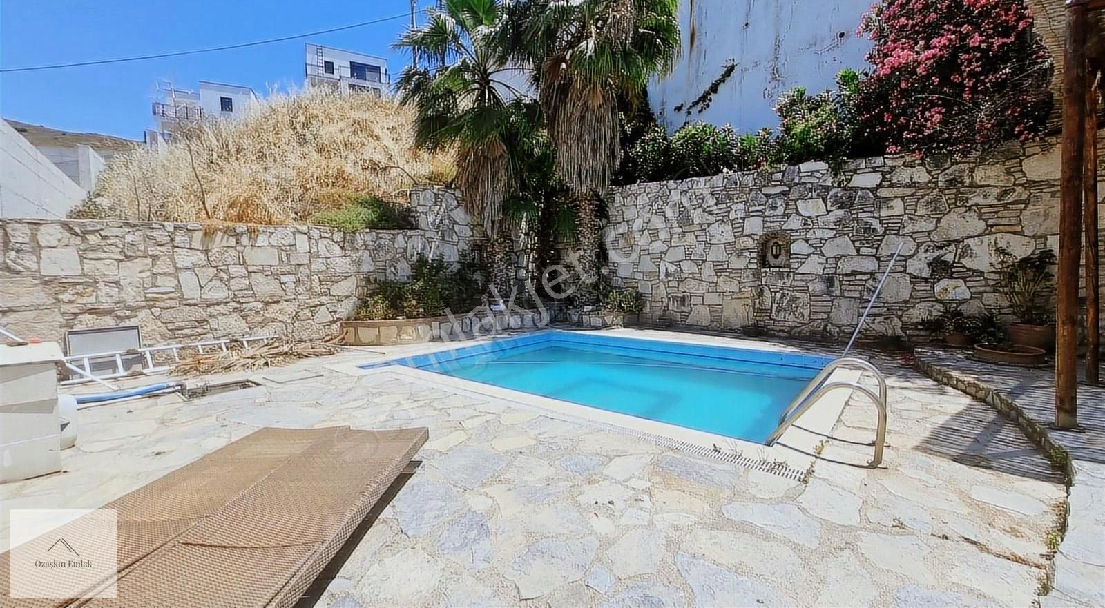 Turgutreis Kadıkalesinde Kapanmaz Manzaralı, Havuzlu Müstakil - Görsel 21