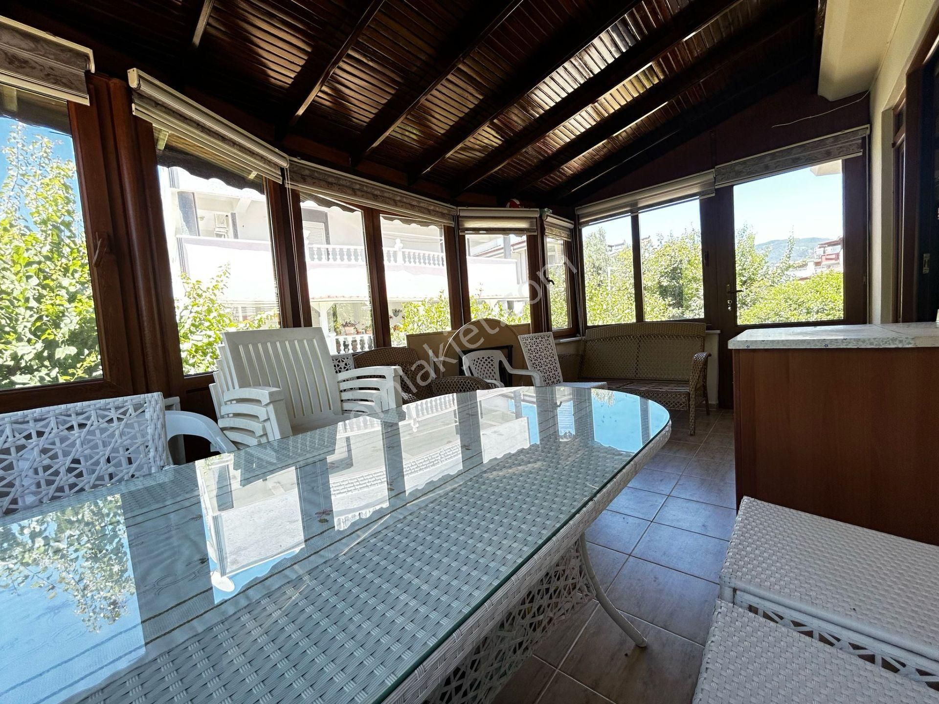 Fener' De Denıze 50 M Mesafede Tam Müstakıl Bahçelı Satılık Vılla - Görsel 17