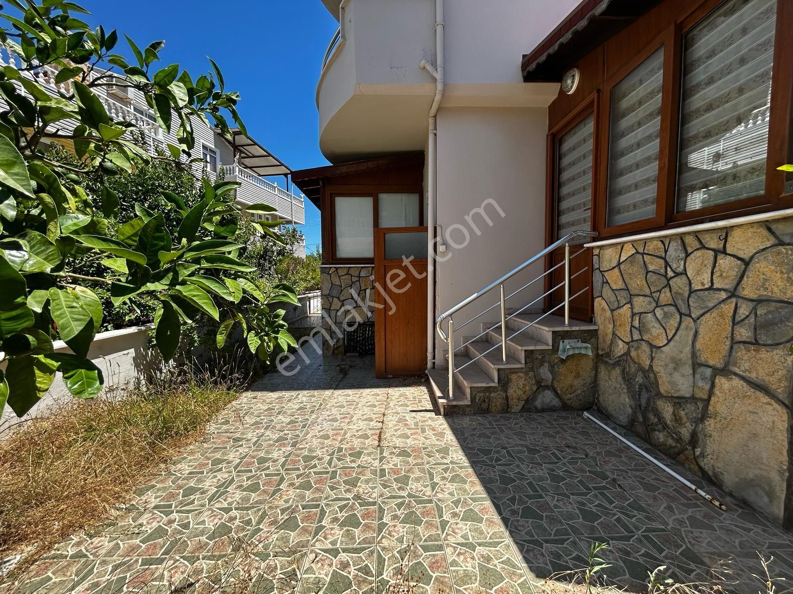 Fener' De Denıze 50 M Mesafede Tam Müstakıl Bahçelı Satılık Vılla - Görsel 4