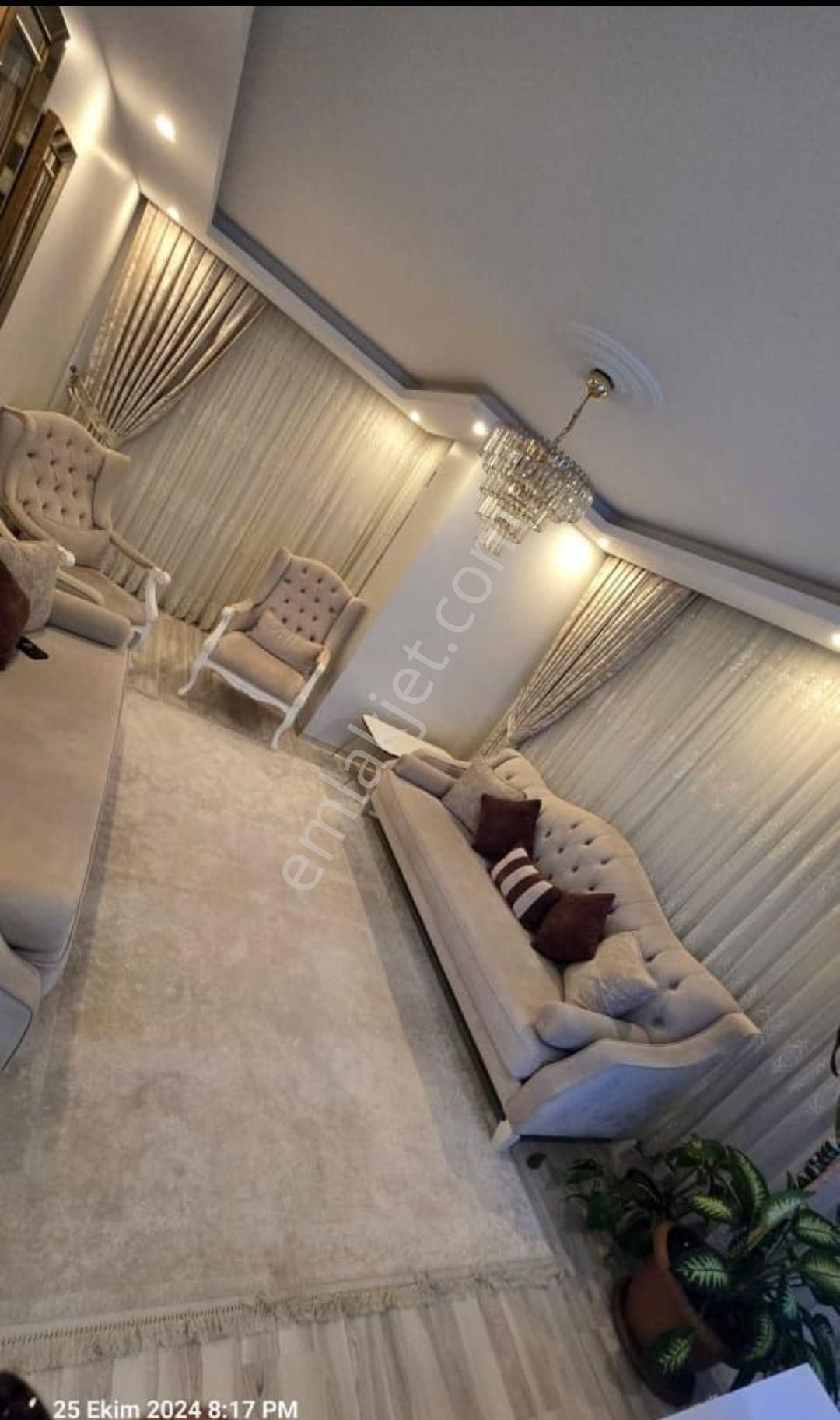 Başakşehir Güvercintepe Mahallesi'nde 2+1 90 Metrekare Satılık Ara Kat