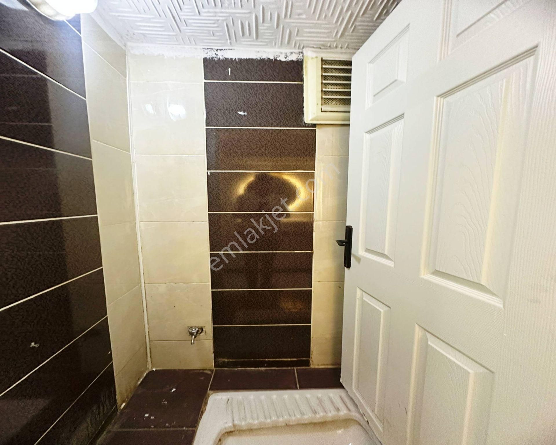 Uygun Fiyatlı Şık Tasarımlı 2+1 Giriş Kat Kaçmaz - Görsel 10