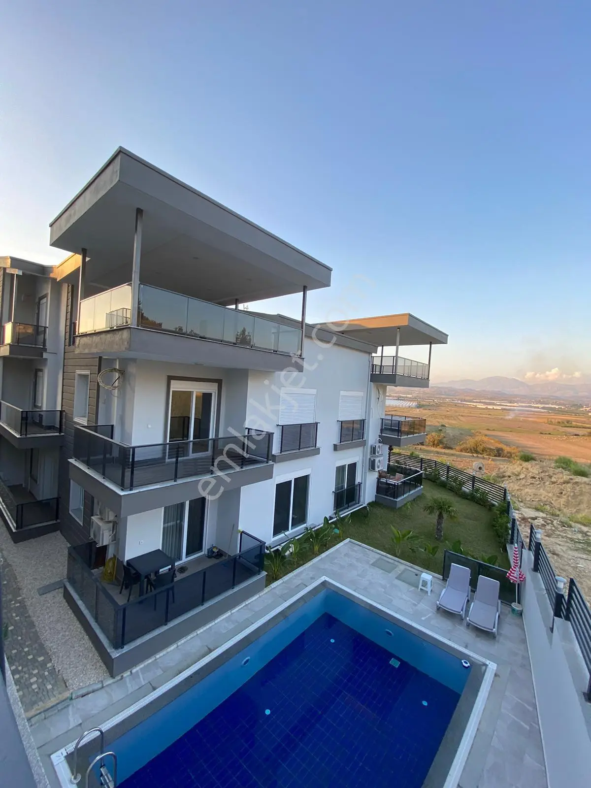 Manavgat Ilıca'da Doğa Manzaralı Satılık Sıfır 2+1 Daire