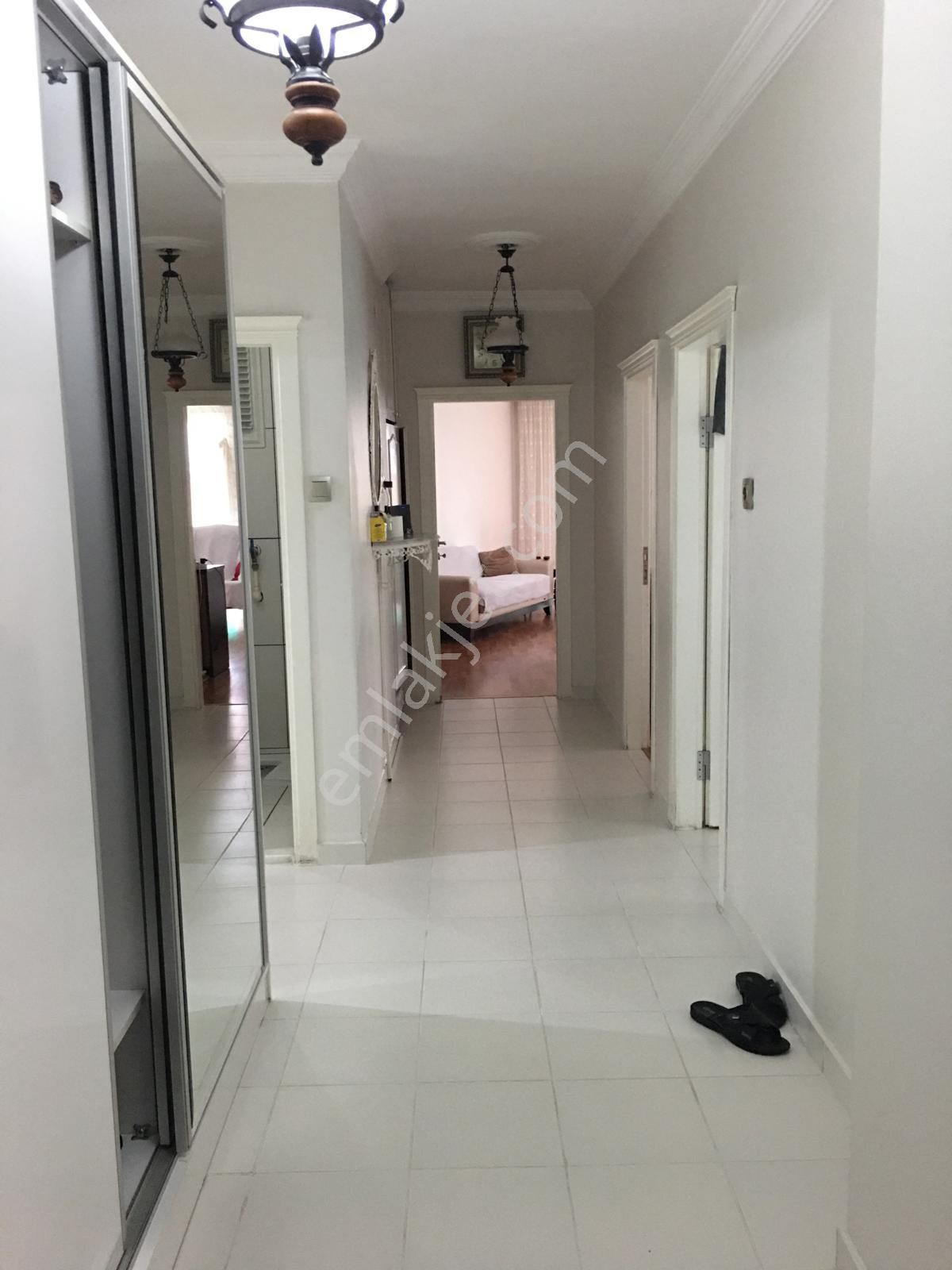 Trabzon Meydan İskenderpaşa Da Satılık 3+1 Daire