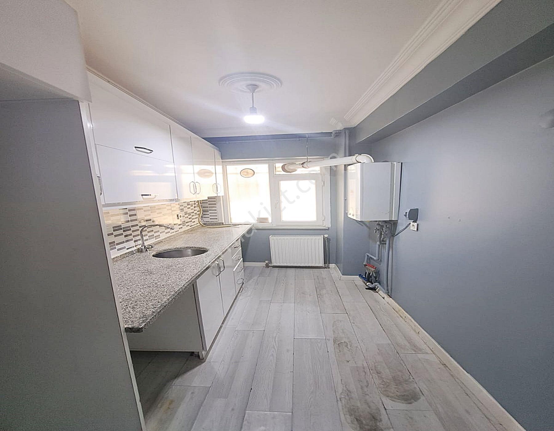 Beylikdüzü Arena'dan 2+1 Genişmetre Karede Satılık Daire!!! - Görsel 13