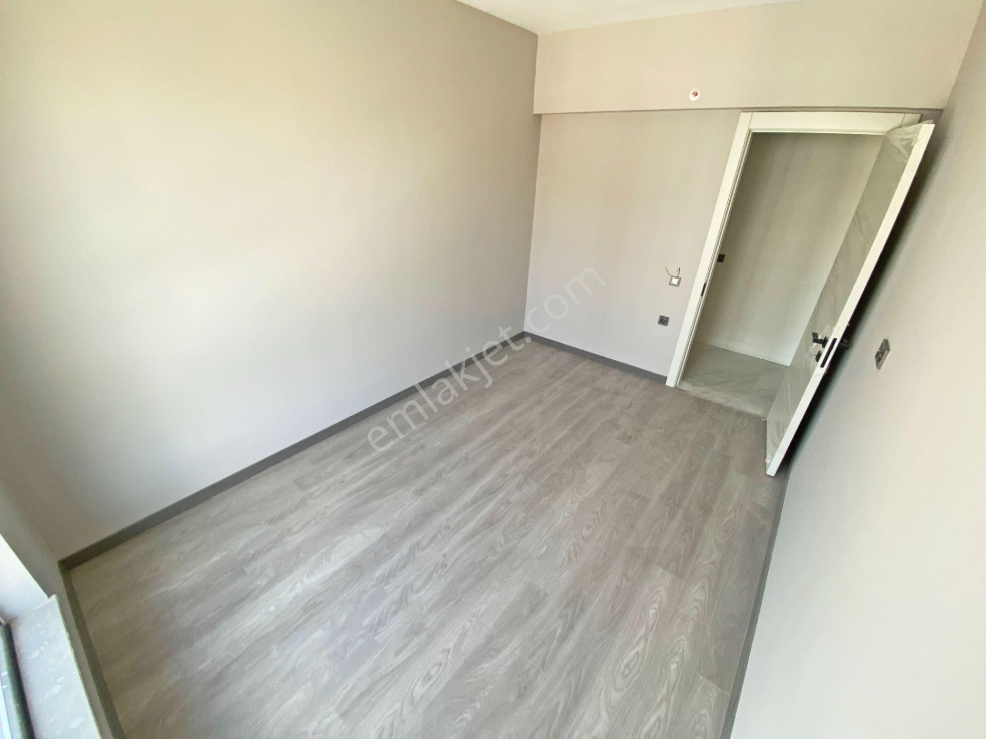 4+1 Ovacığın Göz Kamaştıran Projesi Bulvara Cephe Ada Mutfaklı - Görsel 25