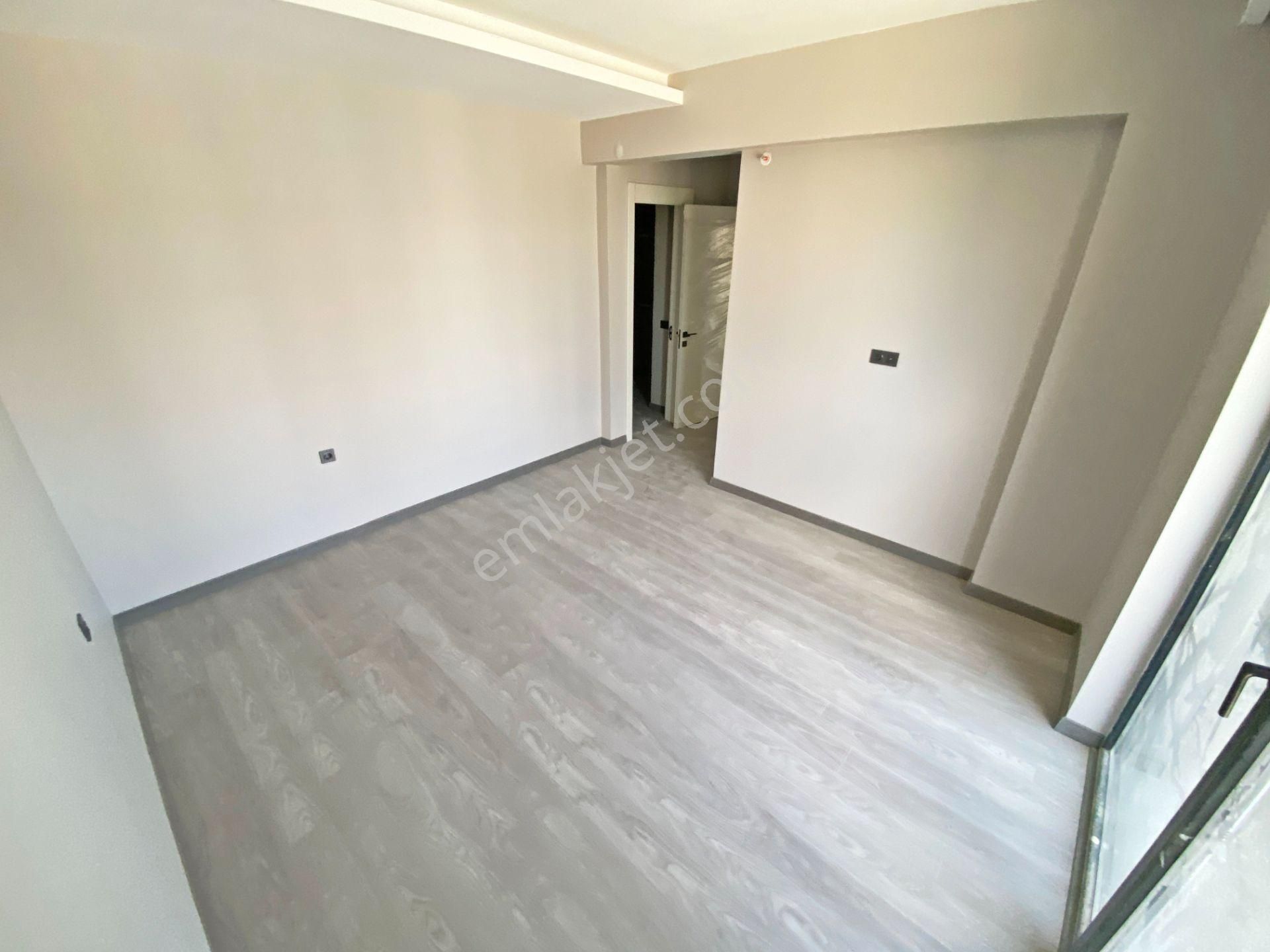 4+1 Ovacığın Göz Kamaştıran Projesi Bulvara Cephe Ada Mutfaklı - Görsel 32