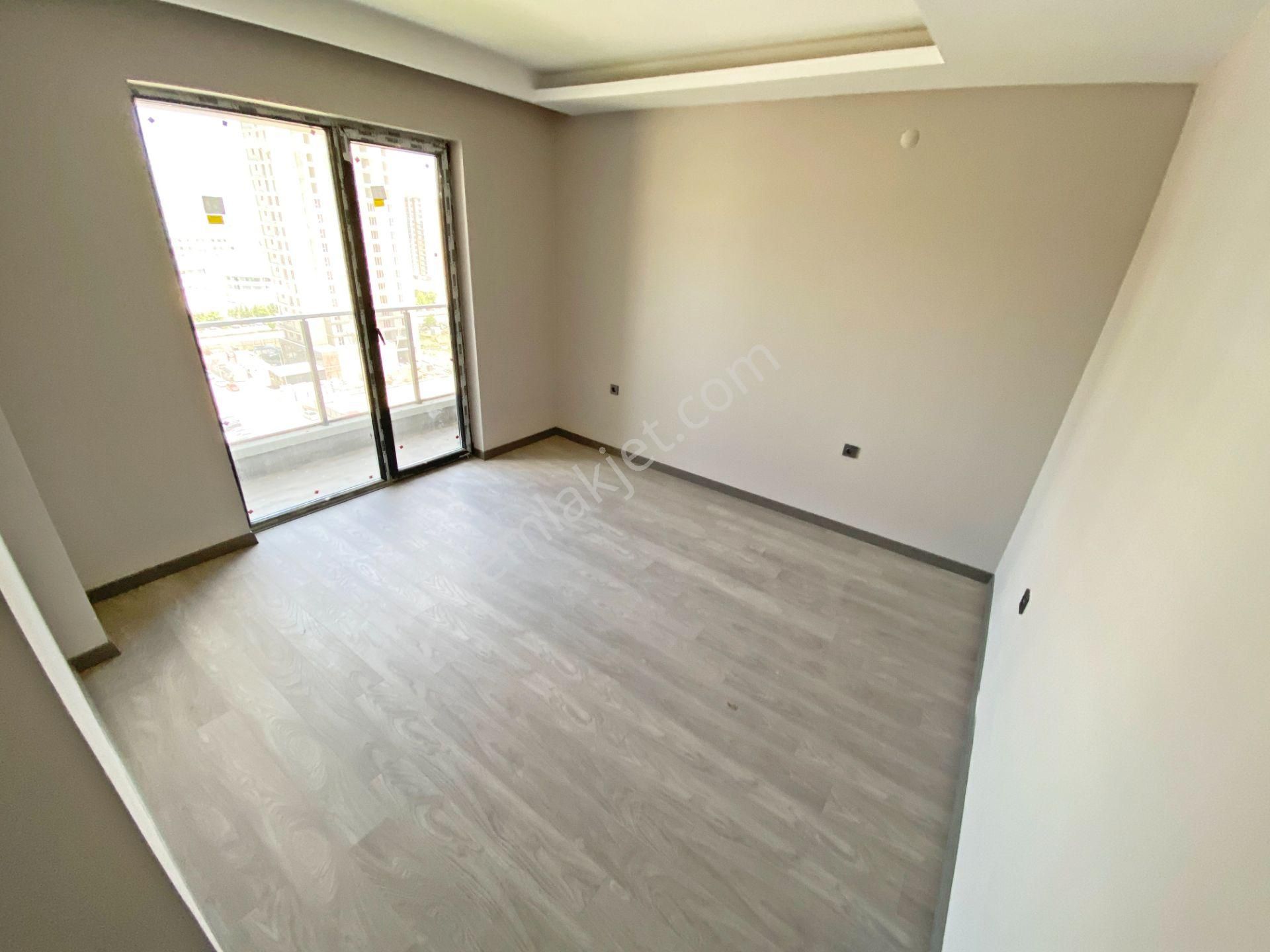 4+1 Ovacığın Göz Kamaştıran Projesi Bulvara Cephe Ada Mutfaklı - Görsel 30