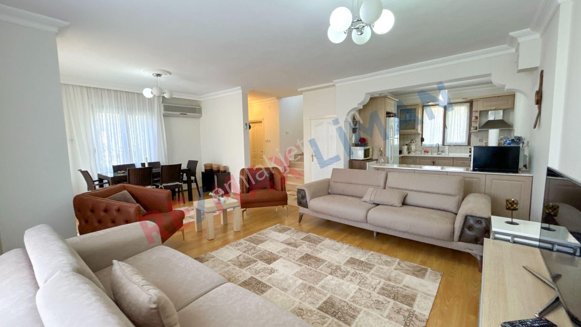 Narlı'da Satılık 3+1 İkiz Villa!