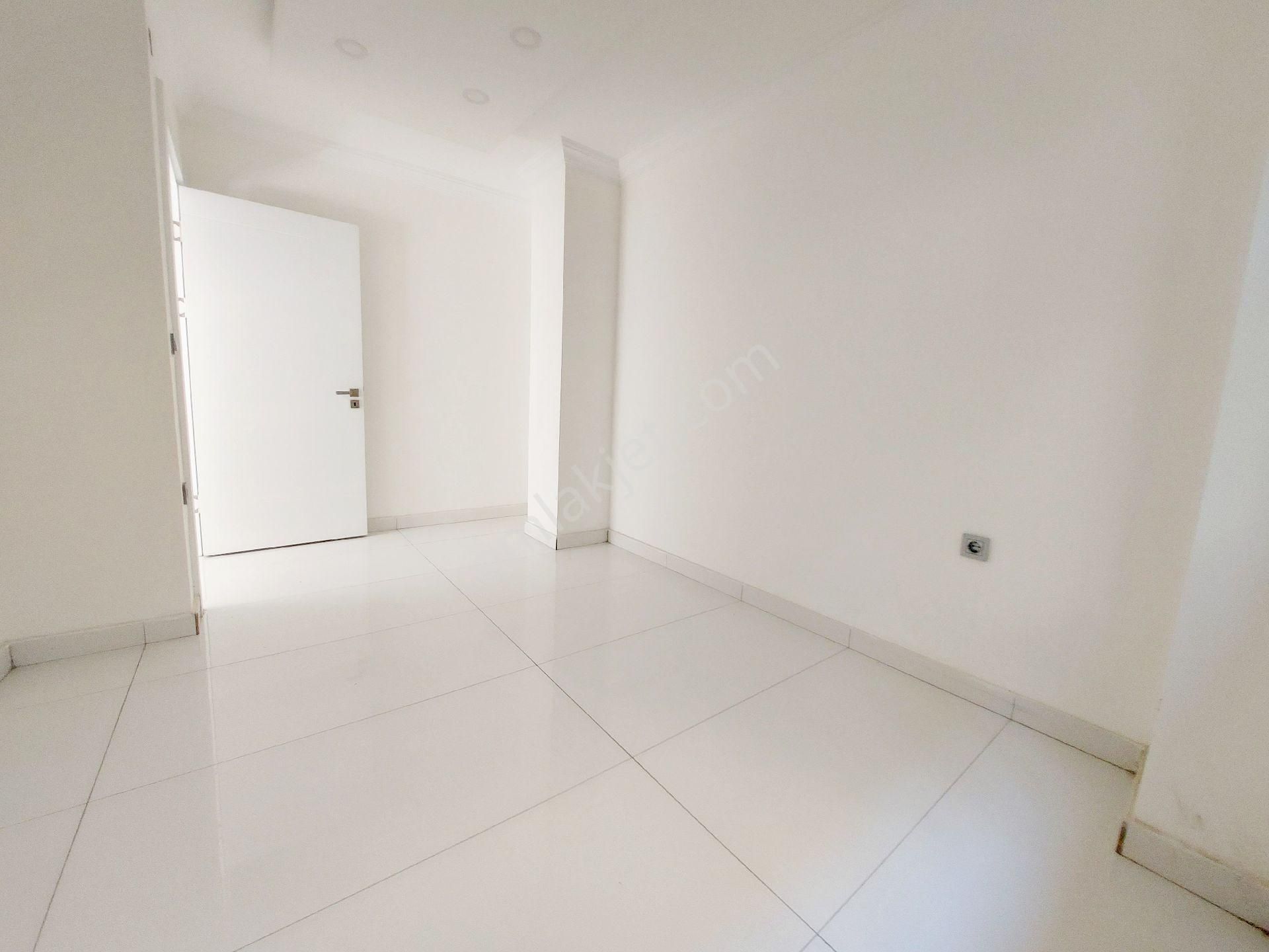 Didim Çamlık Mah. Geniş Bahçeli Sıfır 2+1 Bahçe Katı Dublex Daire - Görsel 14