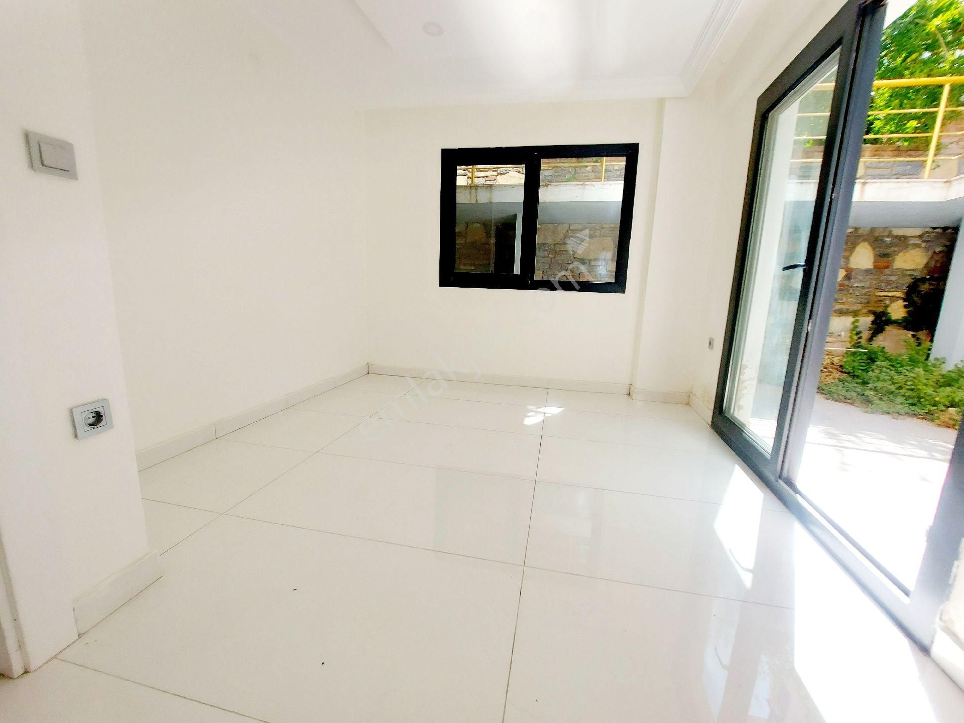 Didim Çamlık Mah. Geniş Bahçeli Sıfır 2+1 Bahçe Katı Dublex Daire - Görsel 17