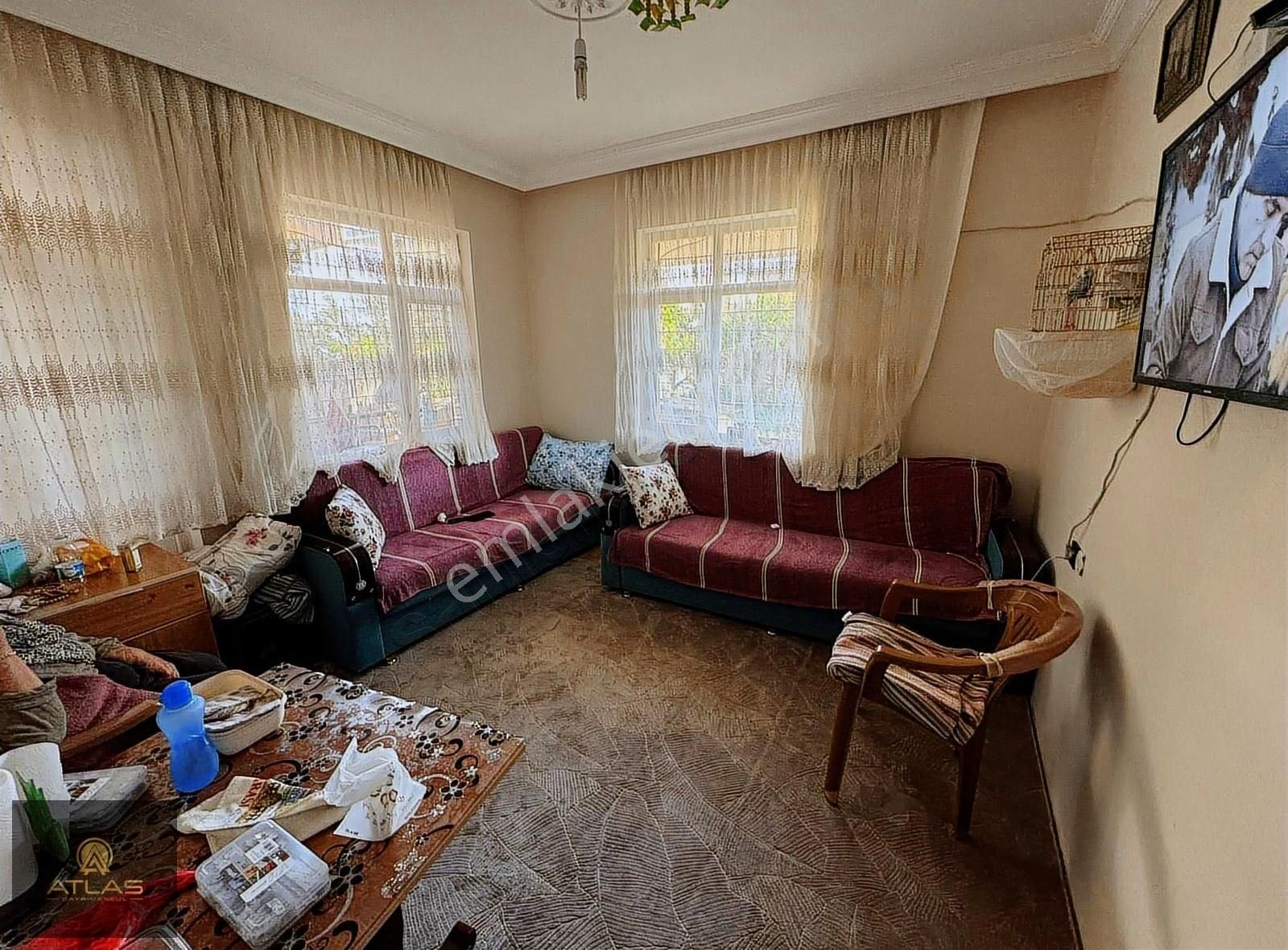 Atlas Emlak'tan Aşağıpazar Mah. Uygun 2+1 Satılık Daire