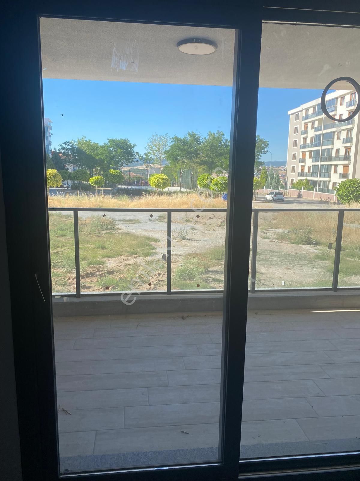 Uşak Kemalöz Mahallesi 3+1 195 M2 Sıfır Satılık Daire - Görsel 2