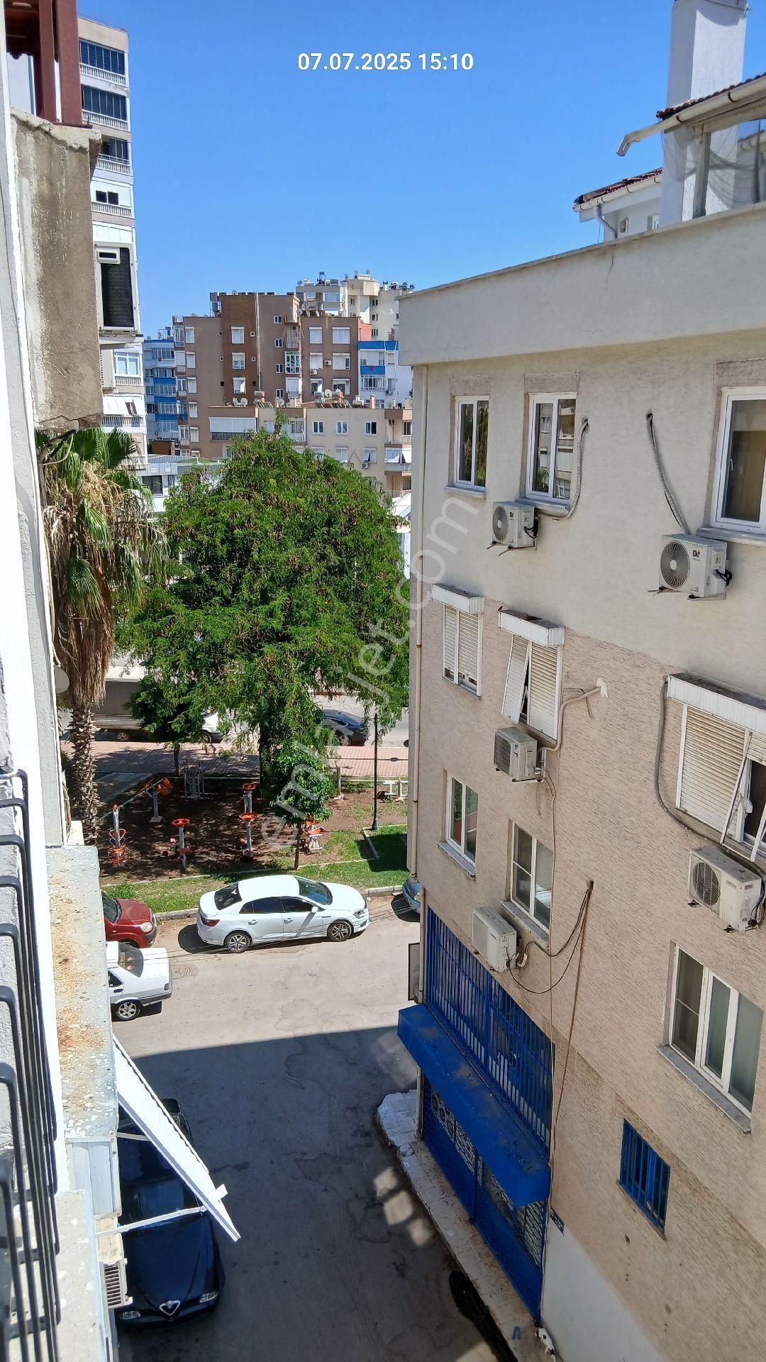 Merkezi Konumda Ferah 2+1 Satılık Daire