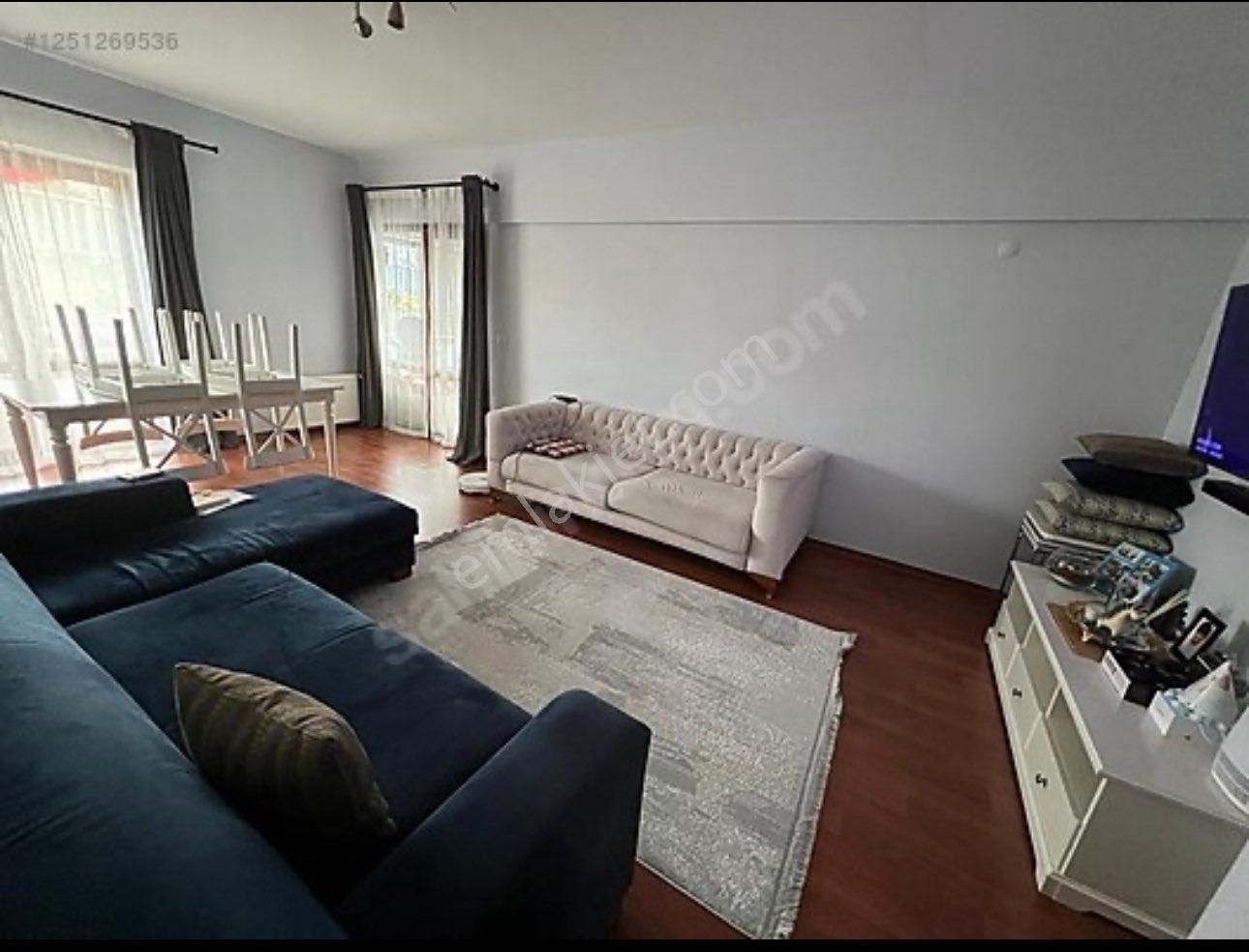 Pendik Toprak Mensupları Sitesi'nde 3+1 Fırsat Dairesi!