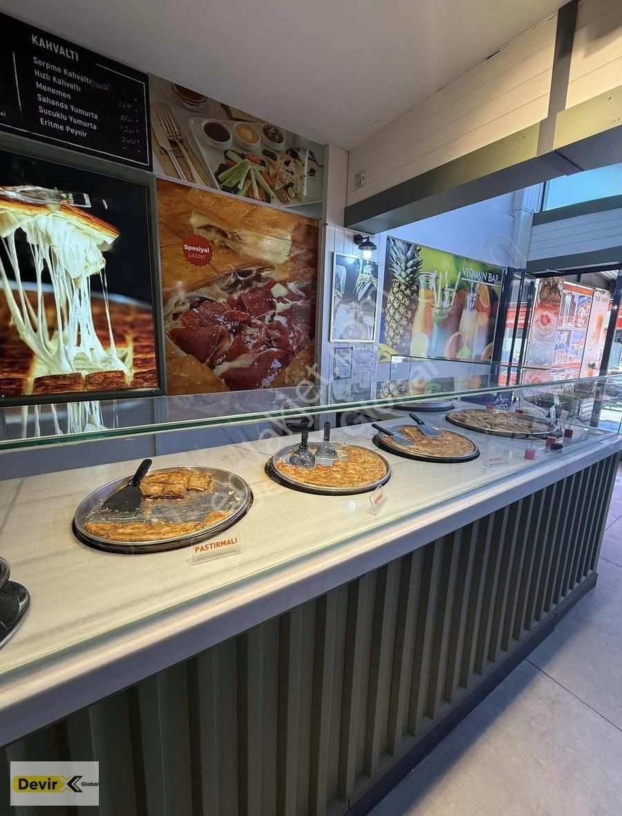 Devırx'den Balat'ta İşlek Noktada Franchıse Börek Ve Kruvasancı