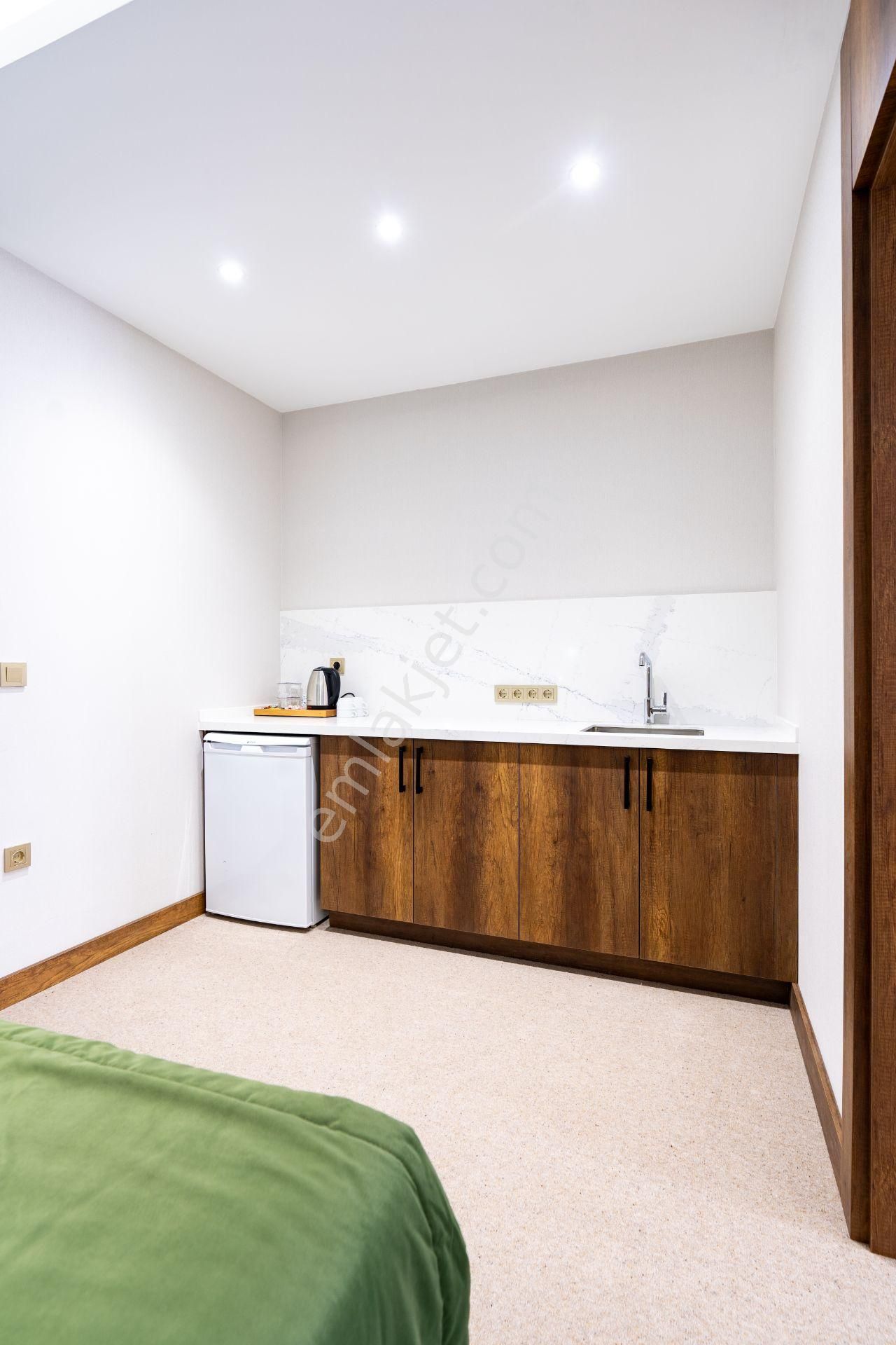 Mardy Hotel Sefaköy Beşyol Cennet E-5 Üzeri Günlük Kiralık Lüx Suit Ve Daire - Görsel 7