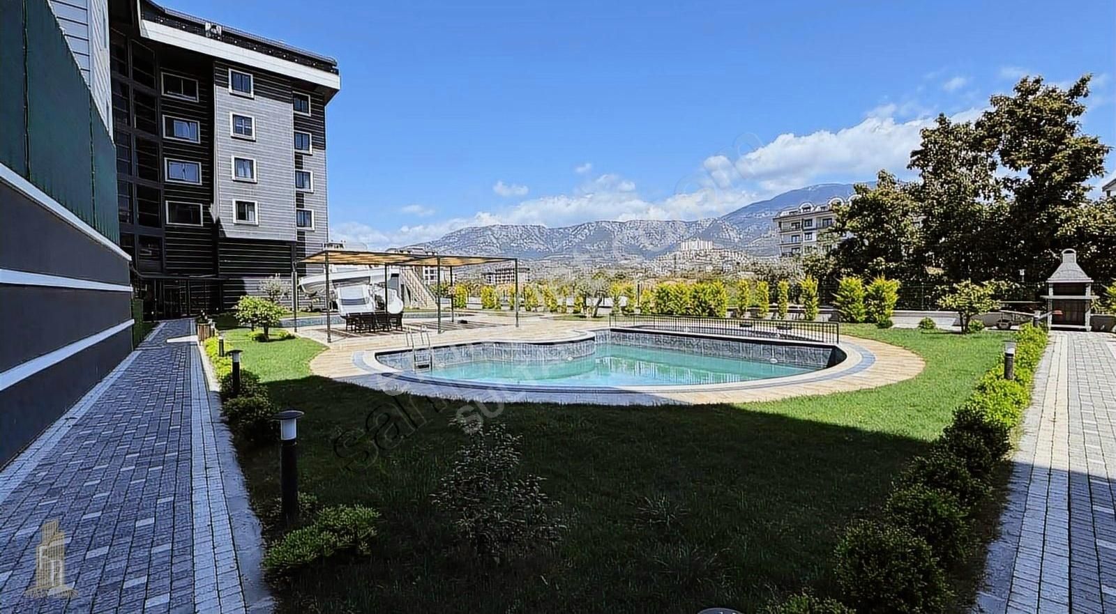 Alanya Kargıcakta Satılık 2+1 Lüks Daire