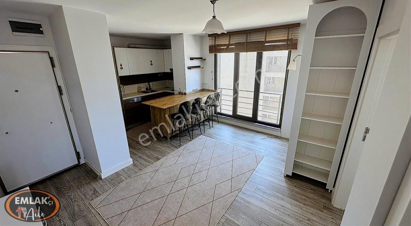 Bandırma Corner Plaza'da 2+0 Eşyalı Kiralık Daire