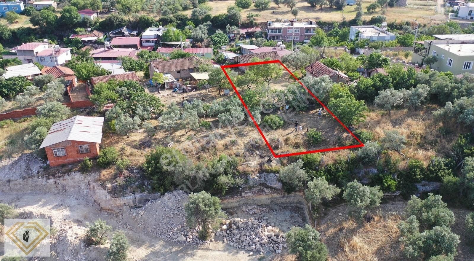Pırlanta'dan Çapak Köyü İçerisinde İmarlı Arsa