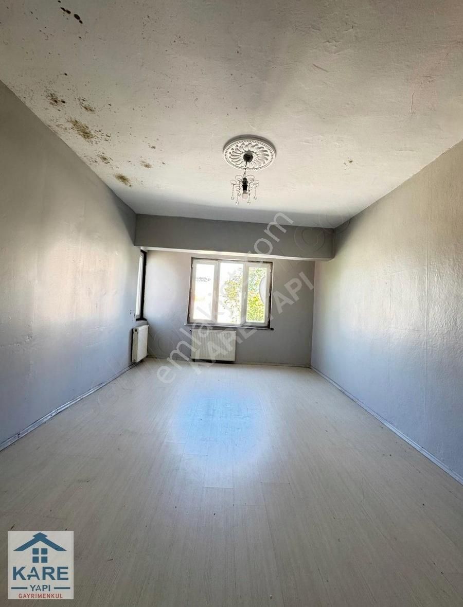 Gaziosmanpaşa Merkez Mahallesi Kiralık 2+1 Daire