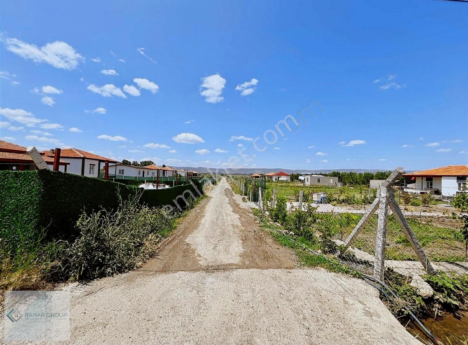 Bağpınar Mah Satılık Bahçe Ve 2+1 Ev