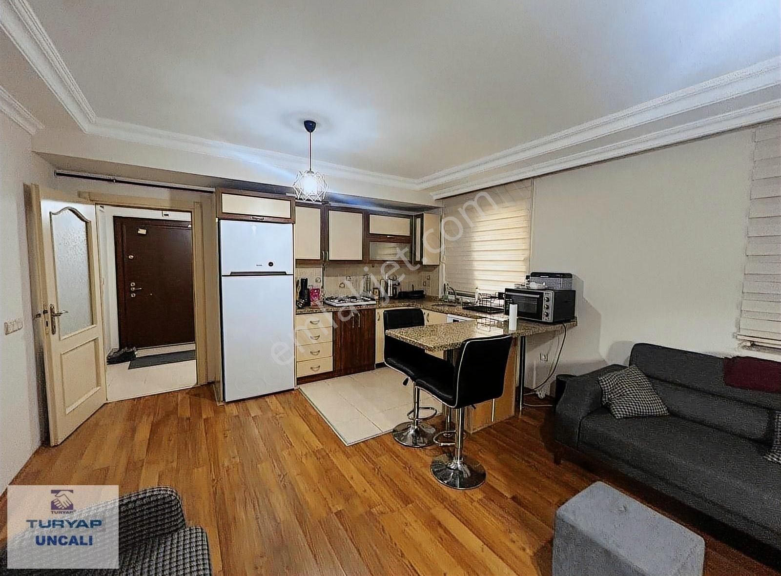 Altınkum'da Denize Yürüme Mesafesinde Eşyalı 2+1 Kiralık Doğal