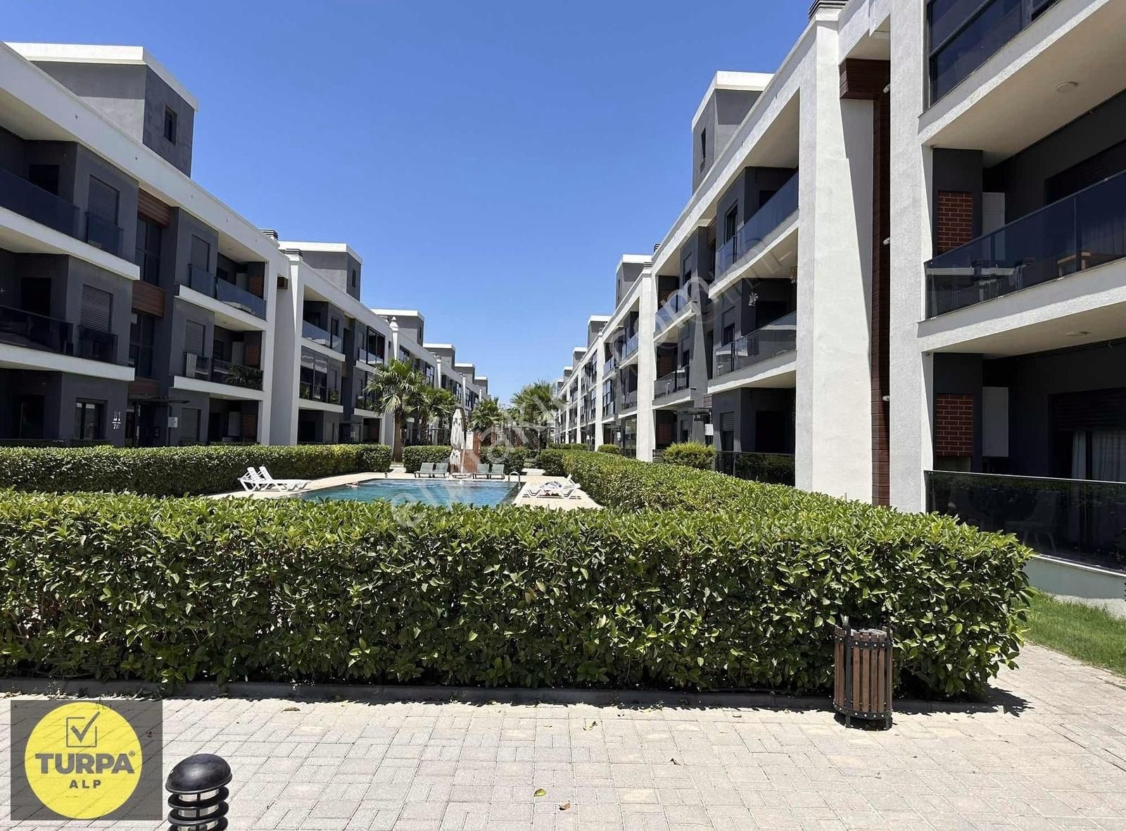 Koçsa Sitesinde Arakat Kiralık Lüx Daire