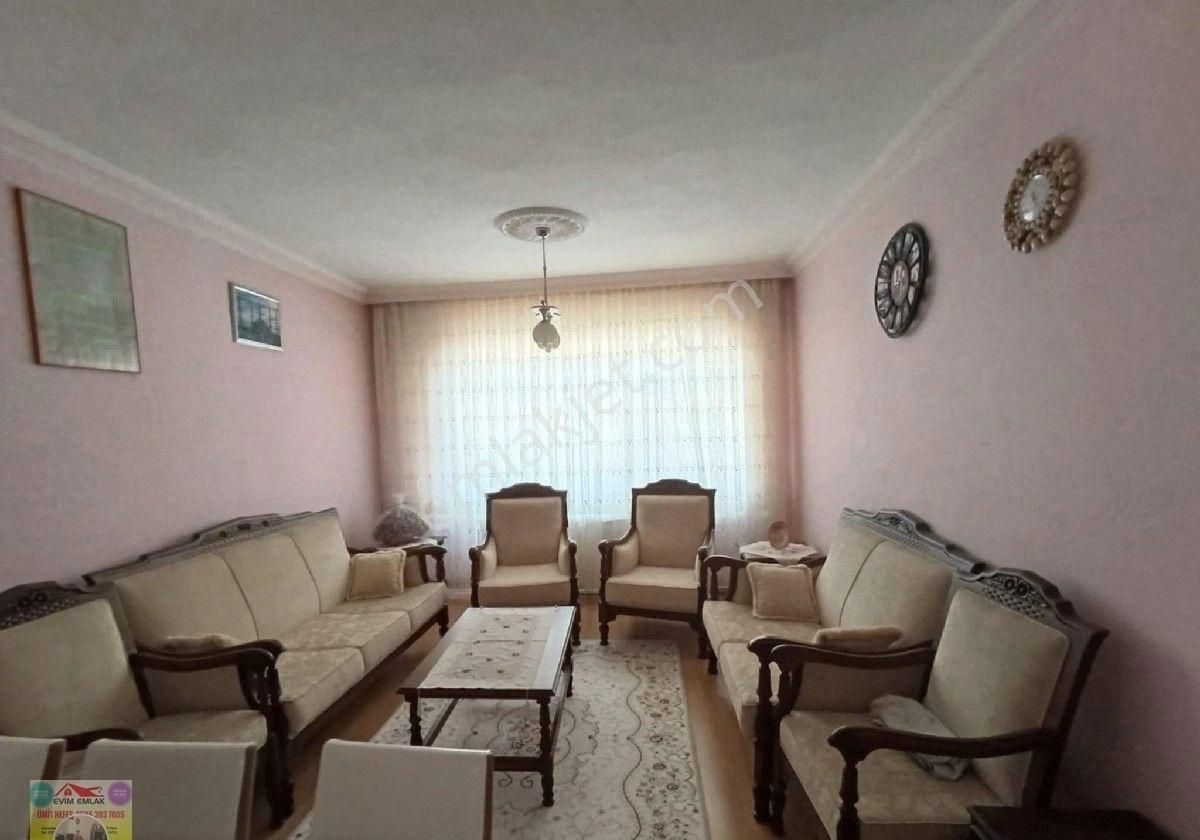 Polatlı İnönü Cad. Mıhçıoğlu Okuku Yakını 2+1/100mk. Dgazlı Yapılı Daire