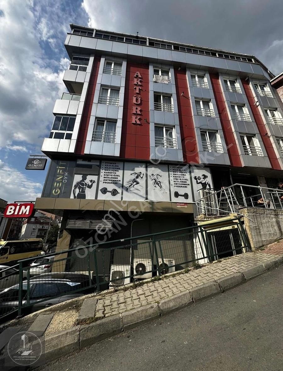 Yeşilpınarda Cadde Üzeri 508 M2 Dükkan
